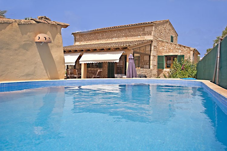 Landhaus mit Pool Nähe Es Trenc in Campos zu verkaufen