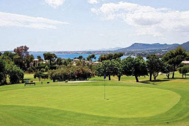 Immobilien kaufen am Golfplatz Golf Capdepera im Nordosten von Mallorca