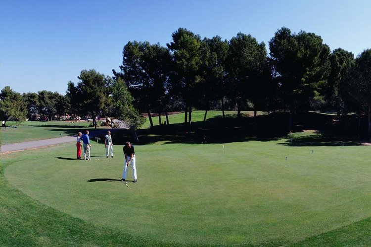 Golf Poniente Calvia Immobilienmakler mit Angeboten am Golfplatz