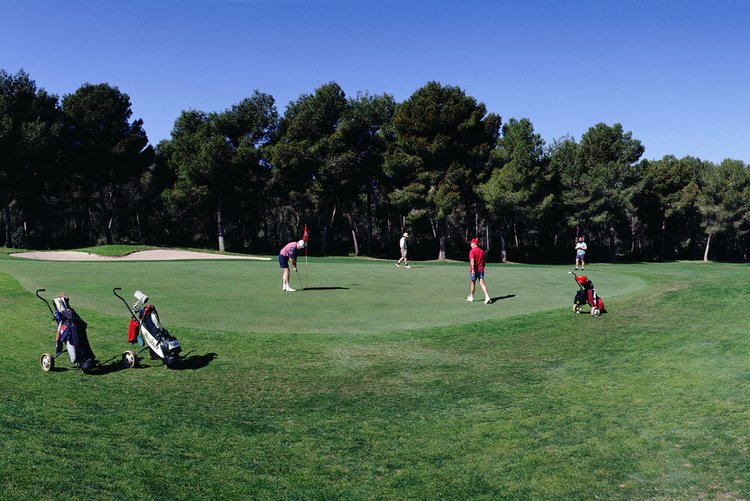 Compra de bienes raíces en el campo de golf de Poniente en Mallorca