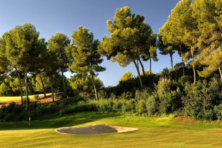 Homes for sale on Golf Bendinat in the southwest of Mallorca