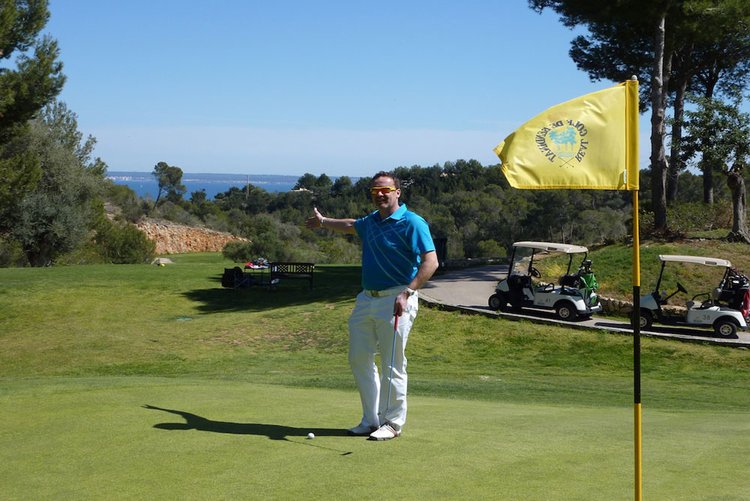 Compra de bienes raíces en el área de Bendinat Golf Club en Mallorca