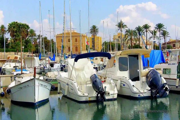 Es Portixol port information to the Yacht Club