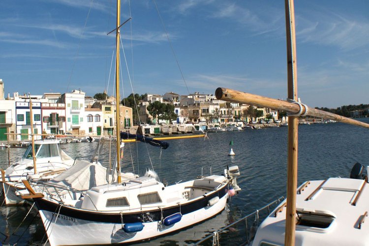 Porto Colom marina information and real estate