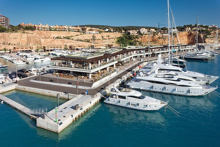 Port Adriano the luxury marina in Mallorca