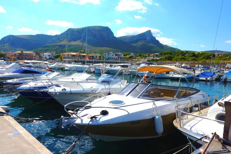 Club Nautico Colonia de Sant Pere Hafenbeschreibung