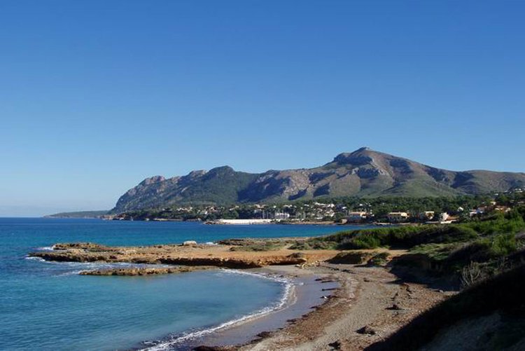 Immobilien in der Umgebung zum Hafen Es Mal Pas auf Mallorca