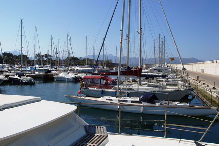 Hafen Es Mal Pas Informationen zum Yachthafen und Yachtclub
