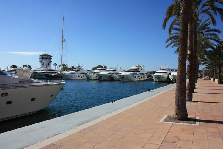 Hafen Puerto Portals Informationen zum Yachtclub