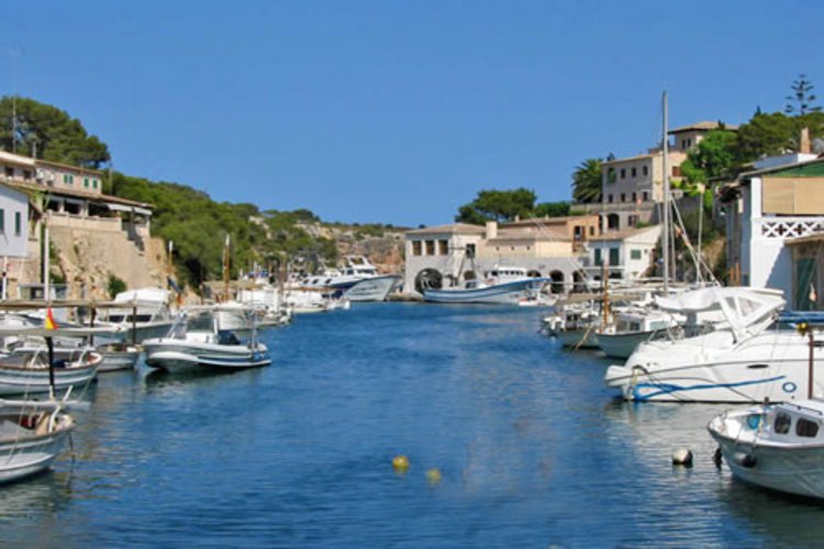 Cala Figuera agentes inmobiliario para alquilar o comprar en Mallorca