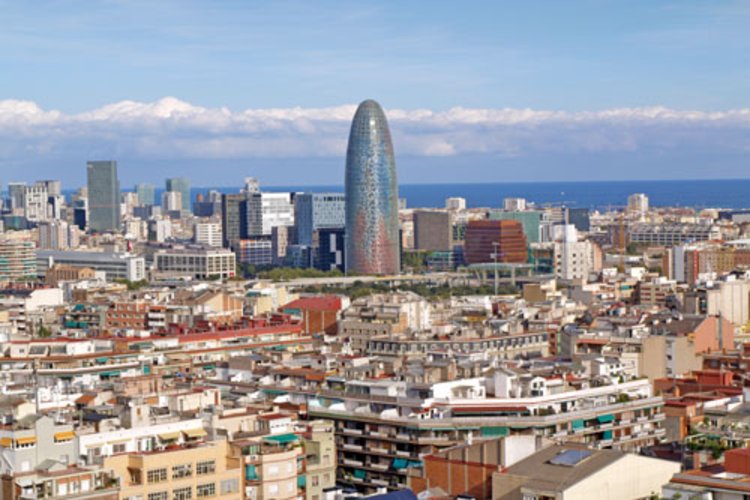 Barcelona Immobilienangebote wie Villa, Apartment, Penthouse oder 